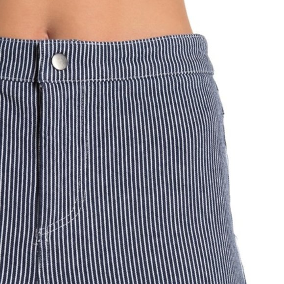 cupcakes and cashmere Wren Striped Skinny Pants Size 8 - Picture 3 of 8